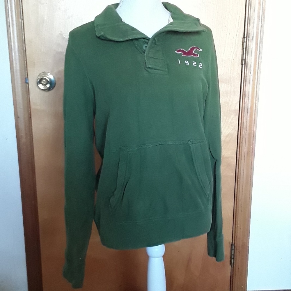 Hollister Pullover Sweatshirt